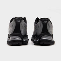 Grey New Balance ABZORB 2000