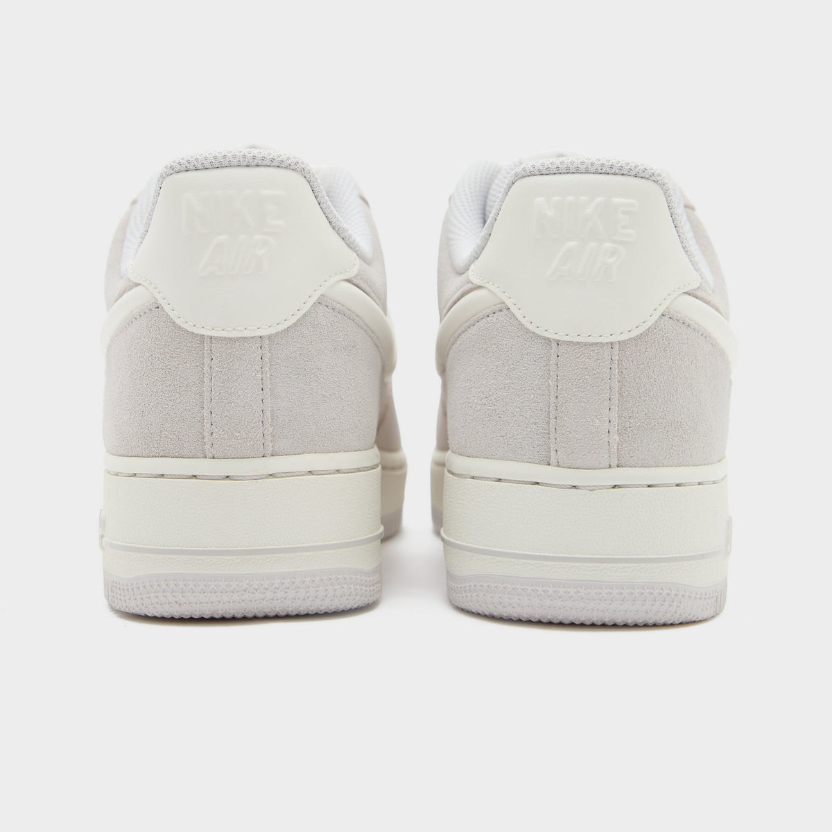 Grey Nike Air Force 1 '07 LV8