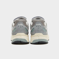 Grey Nike P-6000