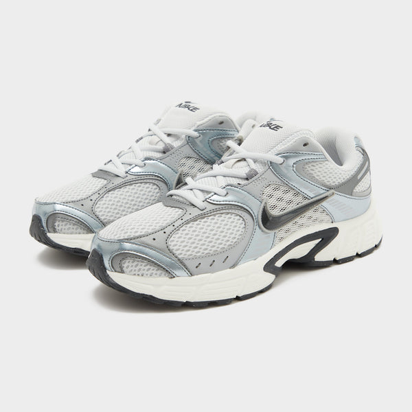 Grey Nike V5 RNR