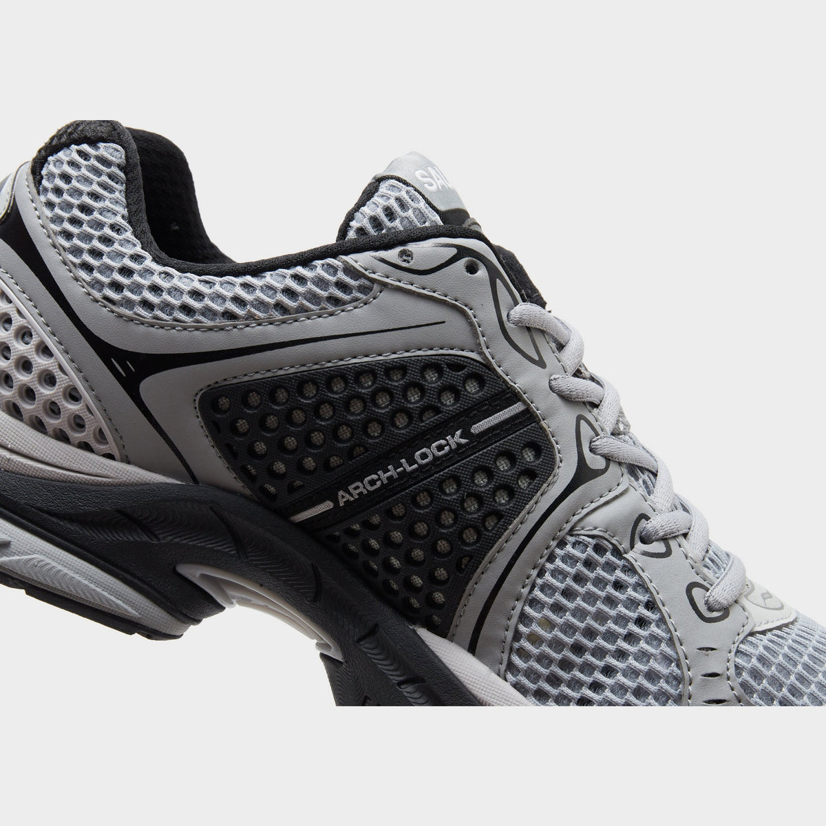 Saucony ProGrid Triumph 4