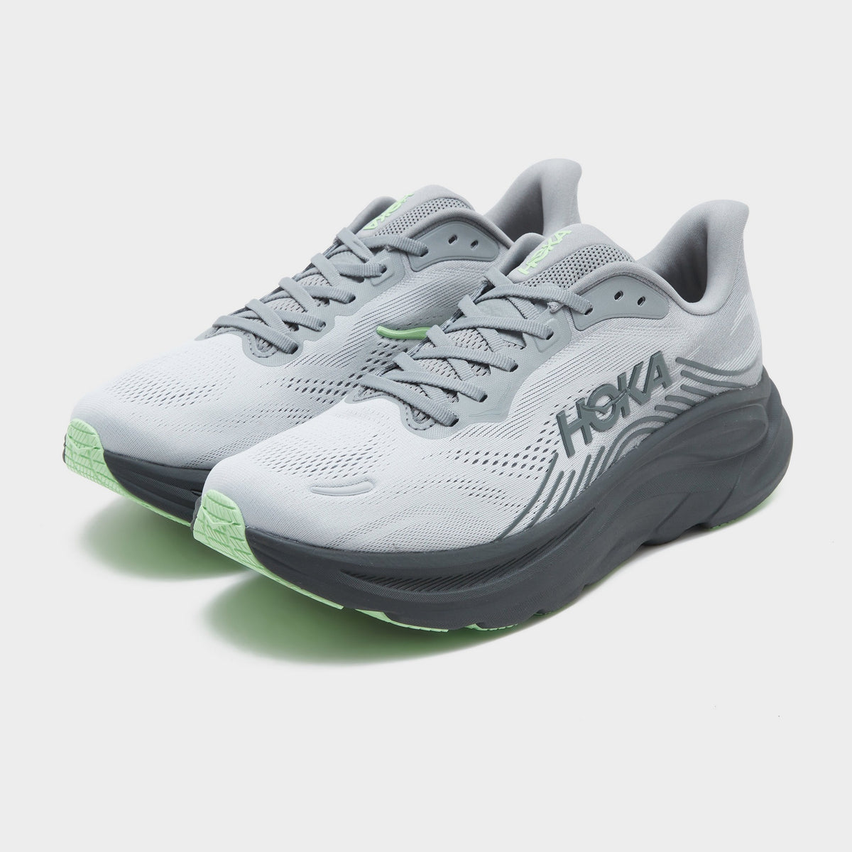 HOKA Clifton 11