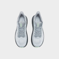 HOKA Clifton 11