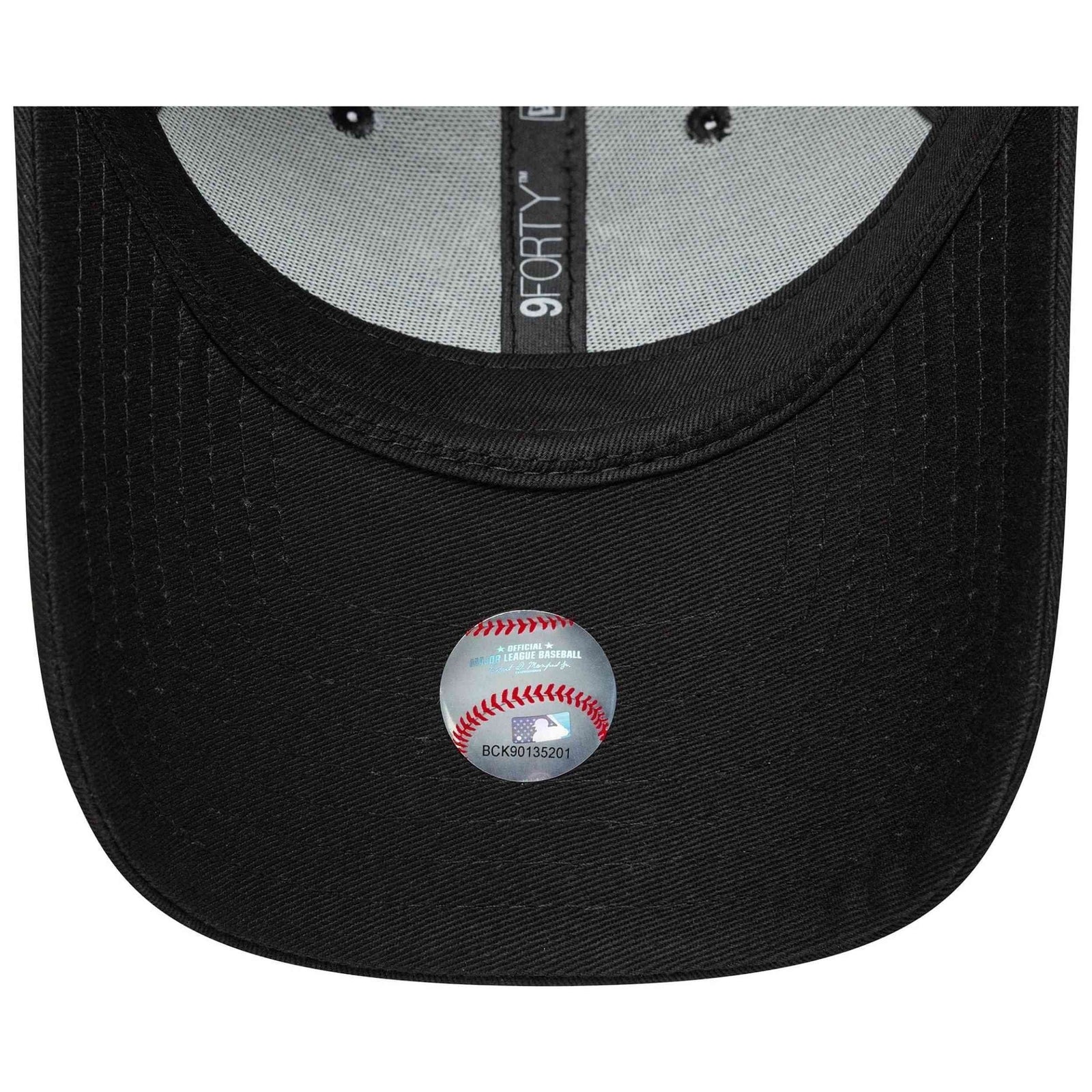 New Era New York Yankees Womens MLB Animal Infill Black 9FORTY Cap