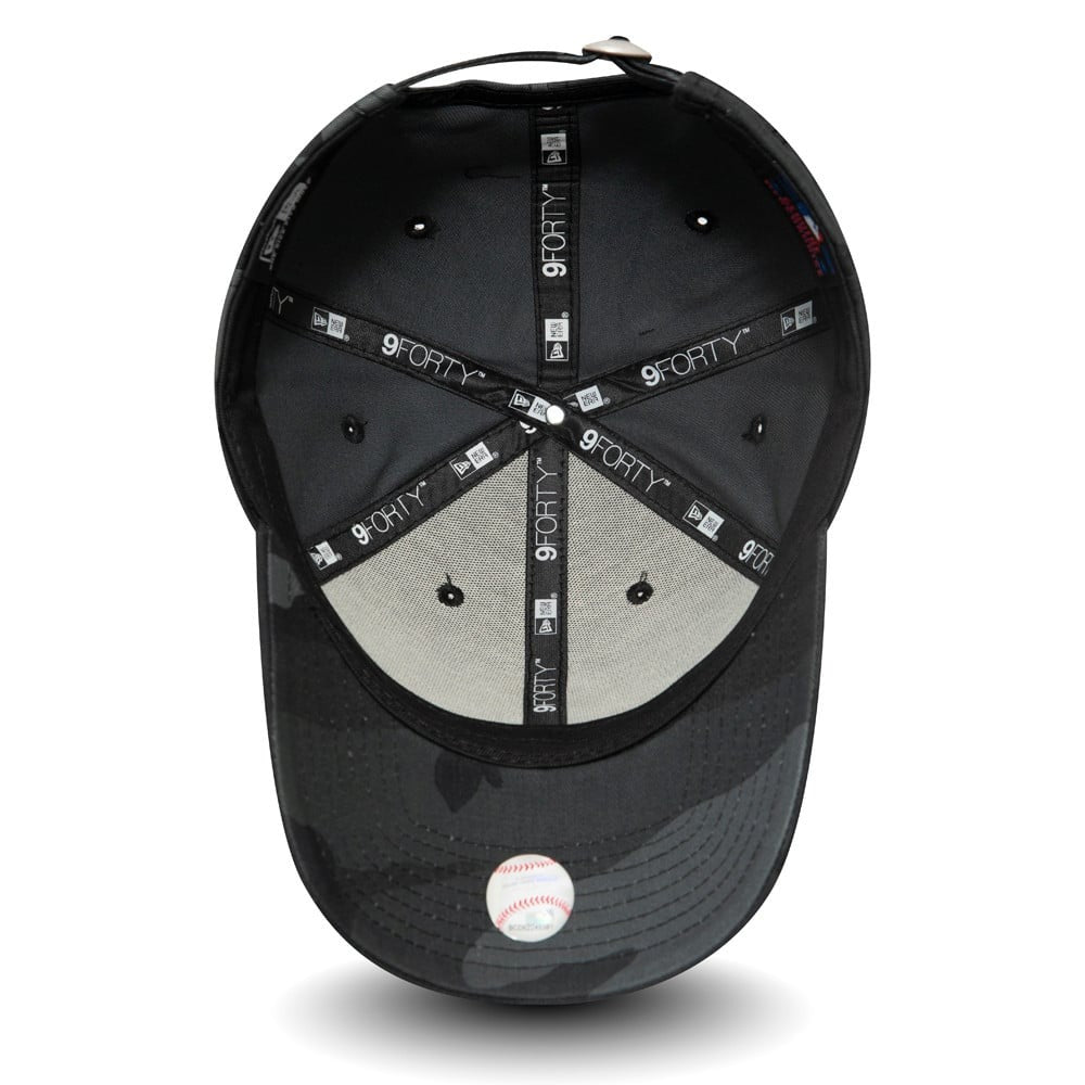 New York Yankees Youth MLB League Essential Grey Camoflouge 9FORTY Adjustable Cap