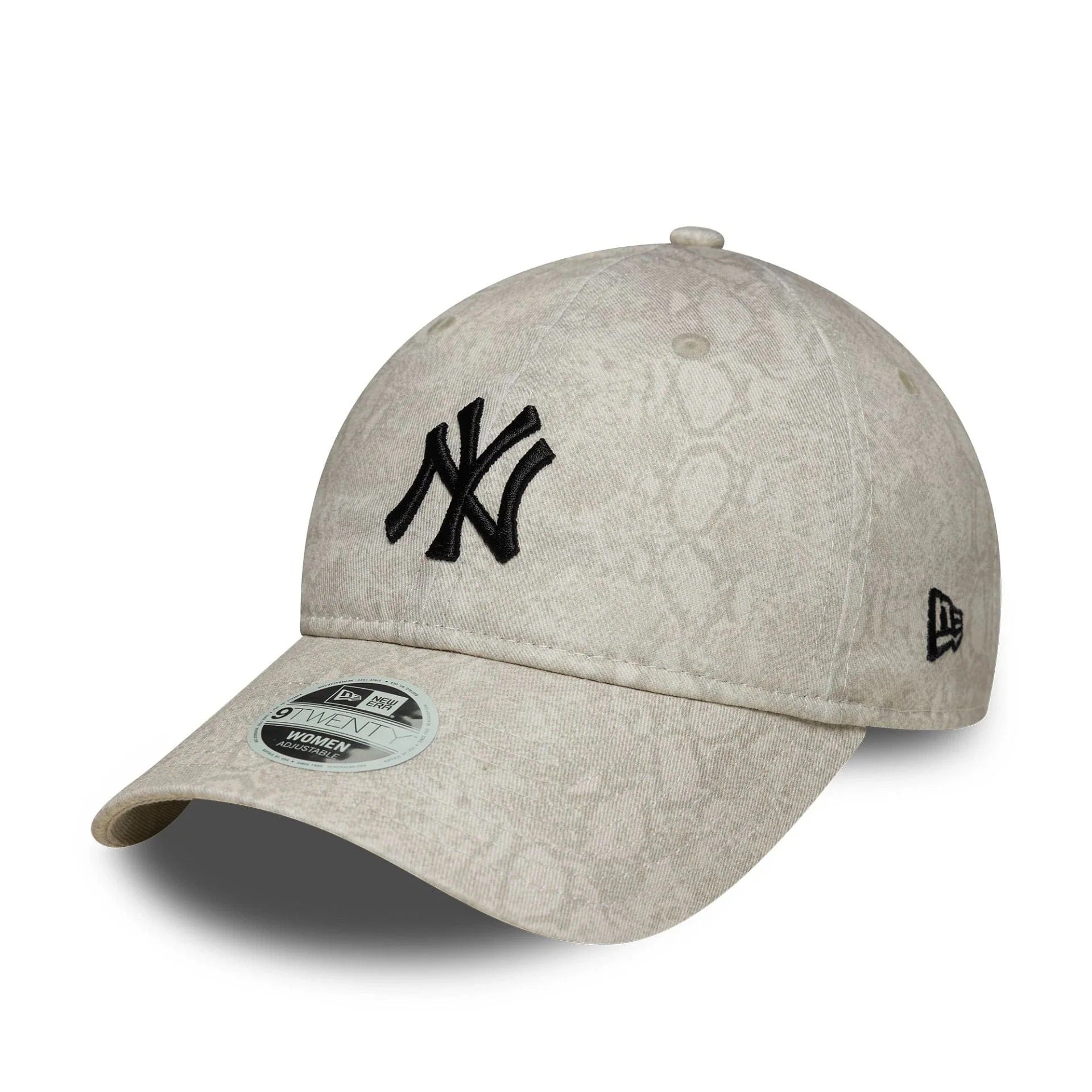 New Era New York Yankees Womens MLB Animal Cream 9TWENTY Adjustable Cap