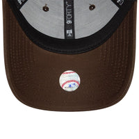 New Era New York Yankees Womens League Essential Dark Brown 9FORTY Adjustable Cap