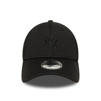 New Era New York Yankees MLB Stretch Mesh Black 39THIRTY Stretch-Fit Cap