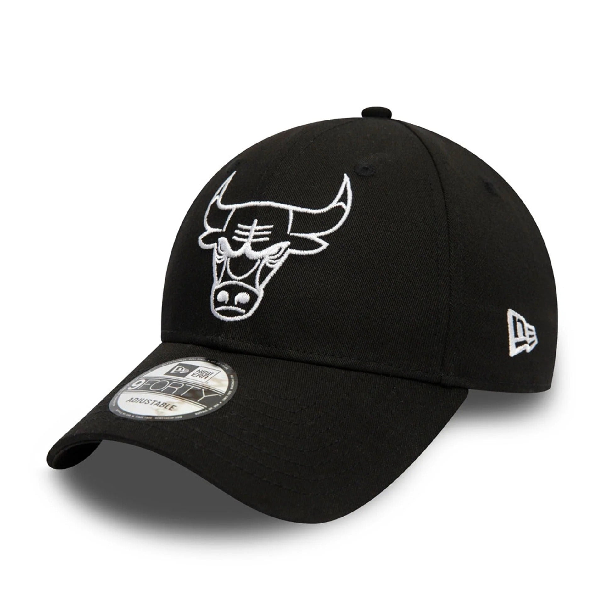 قبعة New Era Chicago Bulls Repreve أحادية اللون باللون الأسود 9FORTY قابلة للتعديل 