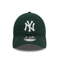 New Era New York Yankees League Essential Dark Green 9TWENTY Adjustable Cap