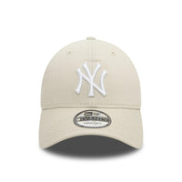 New Era New York Yankees League Essential Stone 9TWENTY Adjustable Cap