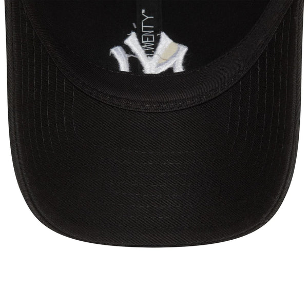 New Era New York Yankees Washed Black 9TWENTY Adjustable Cap
