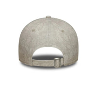 New Era New York Yankees Womens MLB Animal Cream 9TWENTY Adjustable Cap