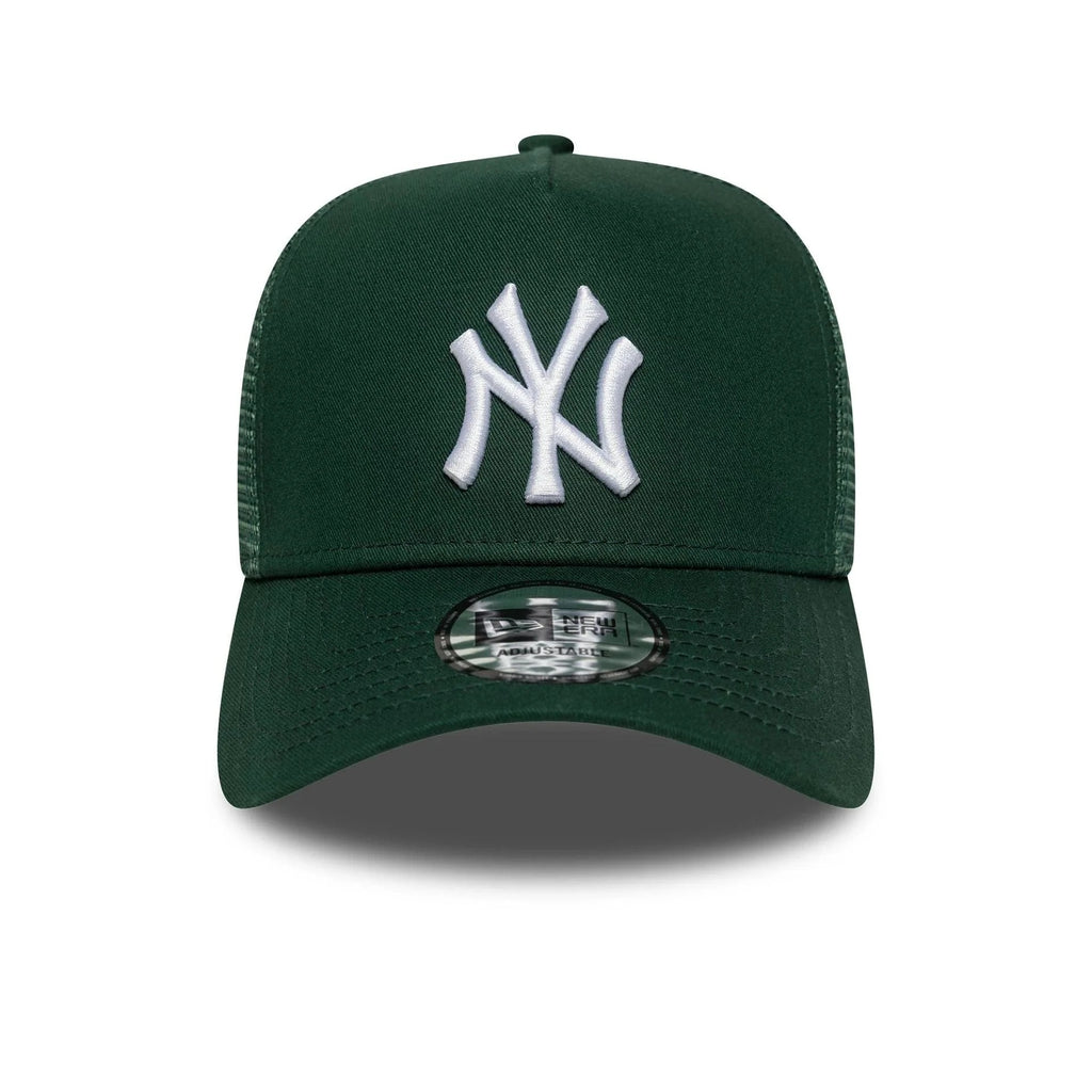 New Era New York Yankees MLB League Essential Dark Green 9FORTY A-Frame Trucker Adjustable Cap