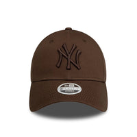 New Era New York Yankees Womens League Essential Dark Brown 9FORTY Adjustable Cap