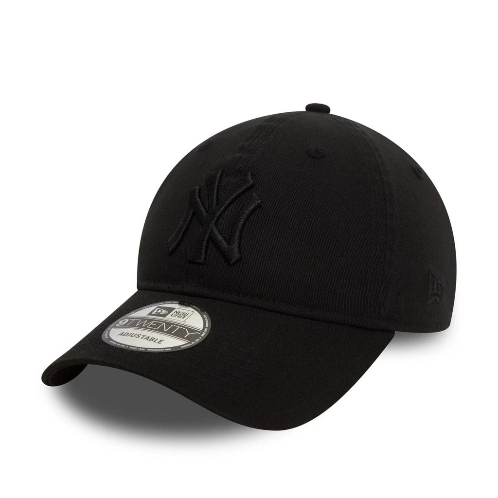 New Era New York Yankees Washed Black 9TWENTY Adjustable Cap