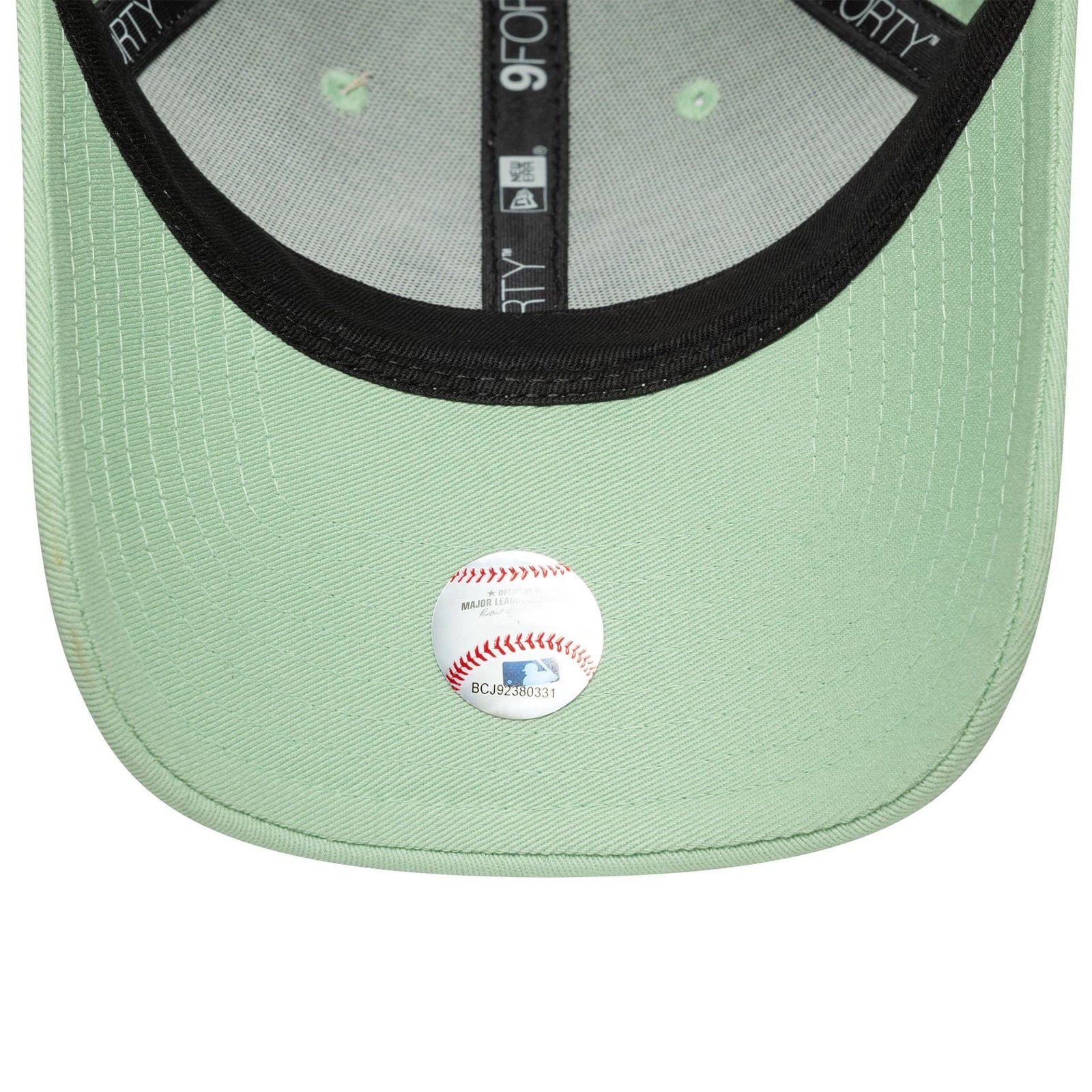 New Era New York Yankees Womens Metallic Pastel Green 9FORTY Adjustable Cap