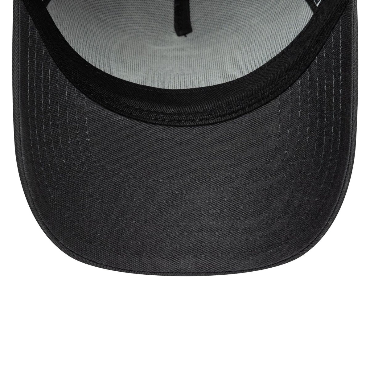 New Era 9FORTY E-Frame Las Vegas Raiders NFL Metallic Cap