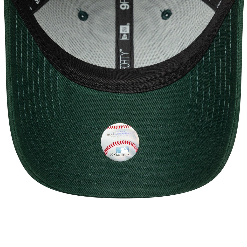 New Era New York Yankees MLB League Essential Dark Green 9FORTY Adjustable Cap