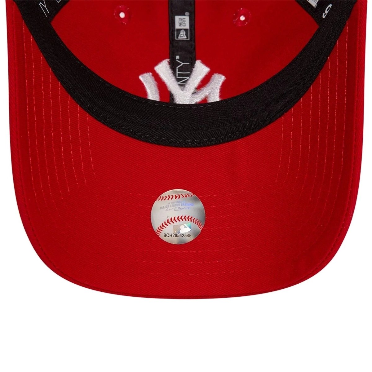 New Era New York Yankees League Essential Red 9TWENTY Adjustable Cap