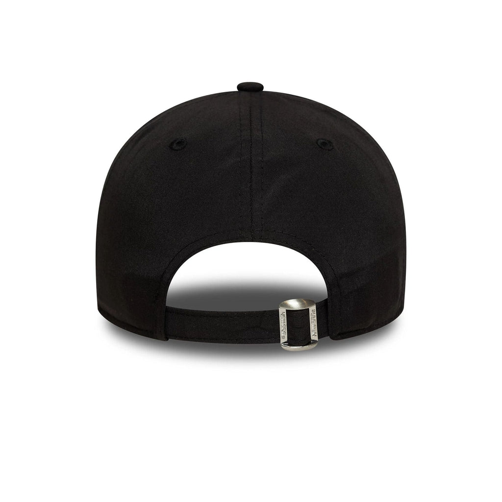 New Era Chicago Bulls NBA Piping Black 9FORTY Adjustable Cap