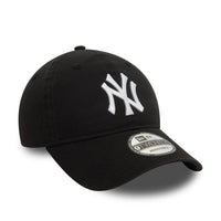 New Era New York Yankees Washed Black 9TWENTY Adjustable Cap