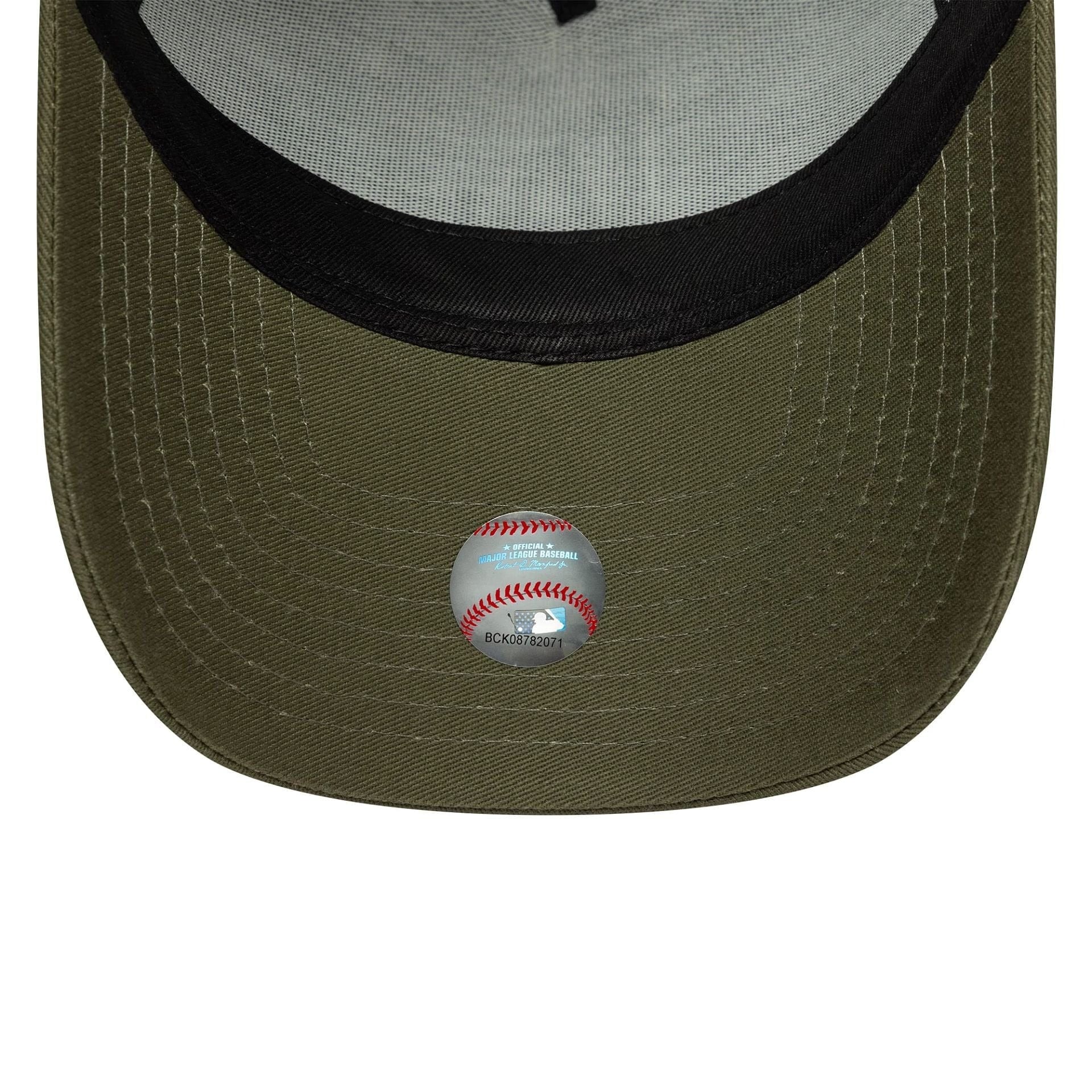 New Era LA Dodgers MLB Outline Green 9FORTY E-Frame Trucker Adjustable Cap