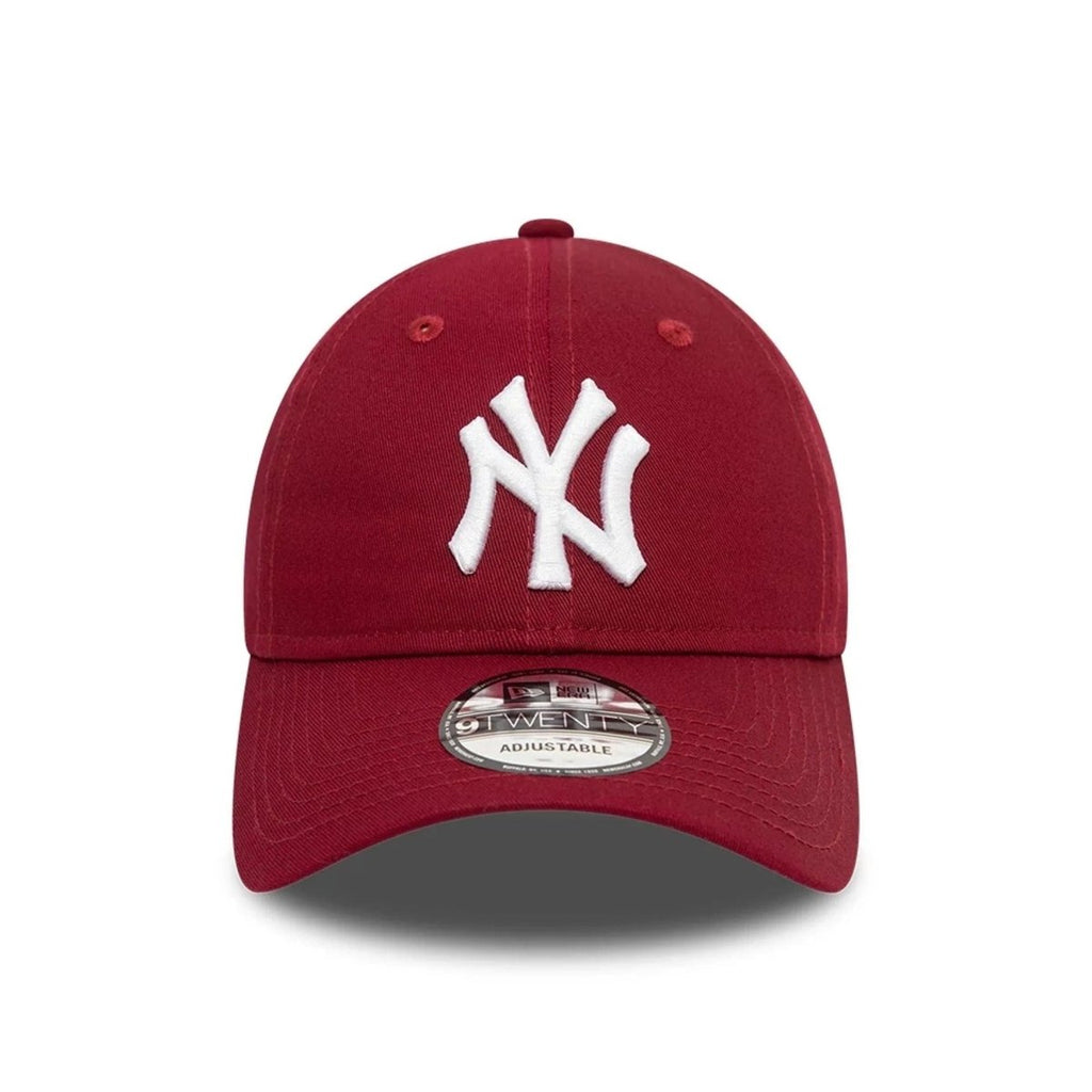 New Era New York Yankees League Essential Dark Red 9TWENTY Adjustable Cap