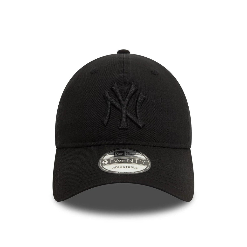 New Era New York Yankees Washed Black 9TWENTY Adjustable Cap