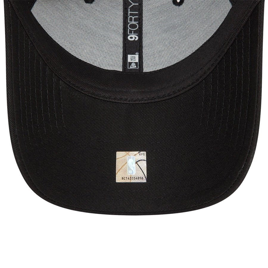 قبعة New Era Los Angeles Lakers Game Play 9Forty®