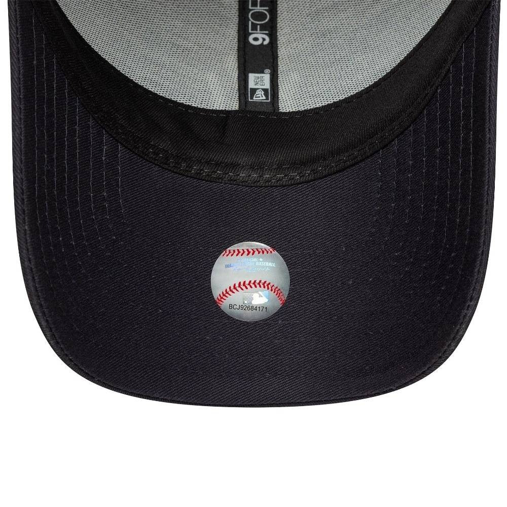 New Era New York Yankees Home Field Navy 9FORTY Trucker Adjustable Cap