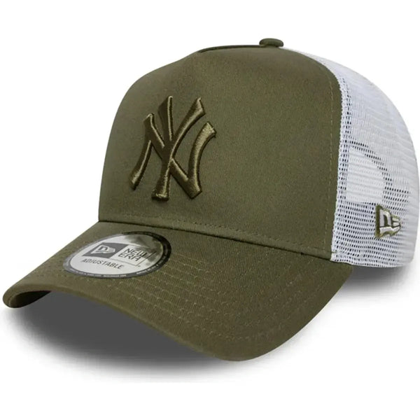 New Era New York Yankees MLB League Essential Green 9FORTY E-Frame Trucker Cap