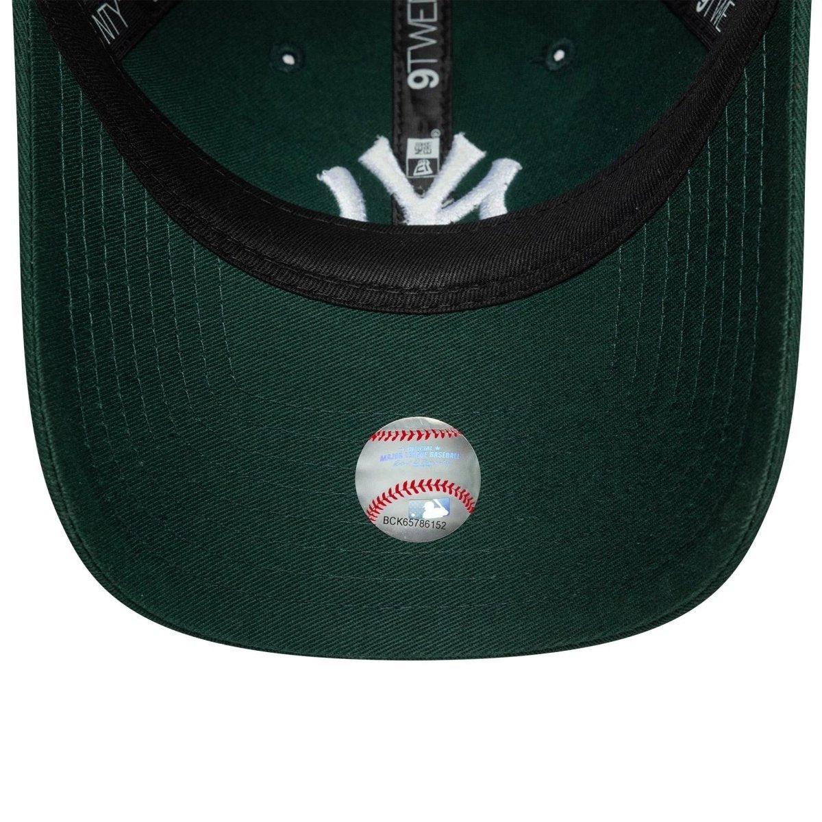 New Era New York Yankees Womens MLB League Essential Dark Green 9TWENTY Adjustable Cap