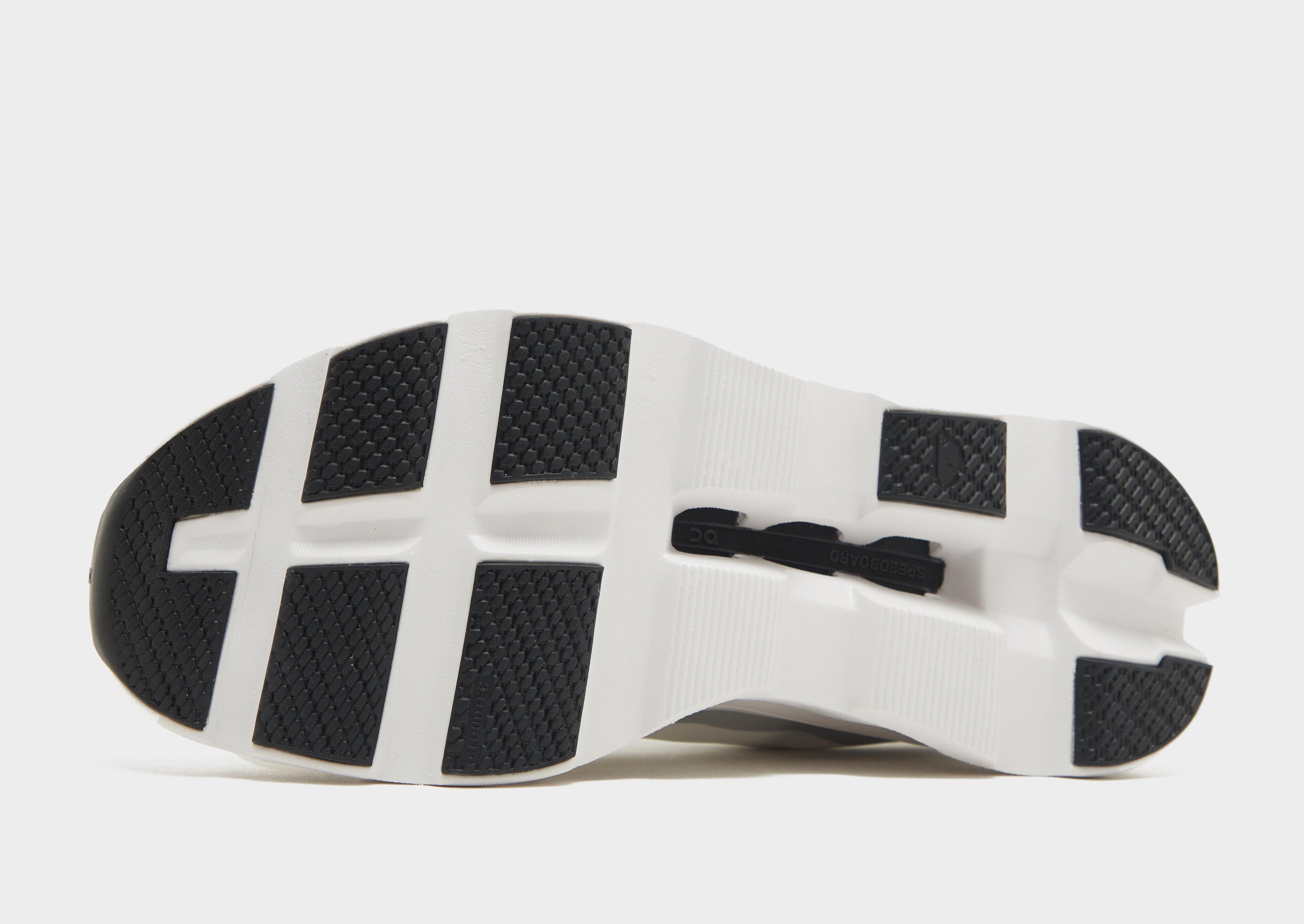 White On Running Cloudmonster