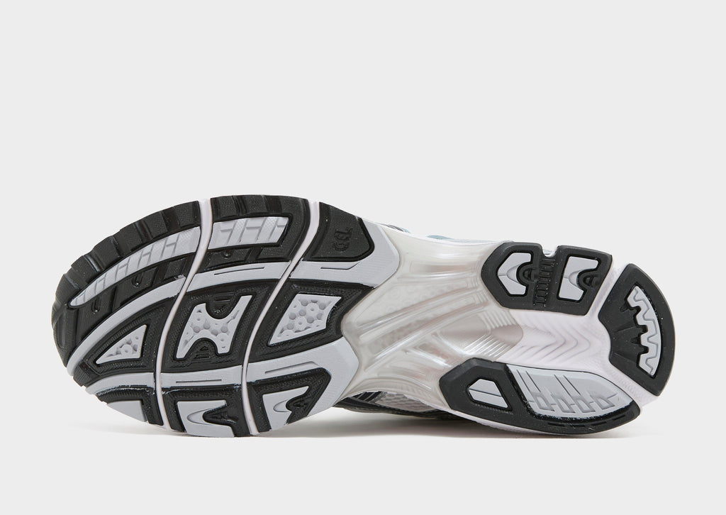 White ASICS GEL-KAYANO 14
