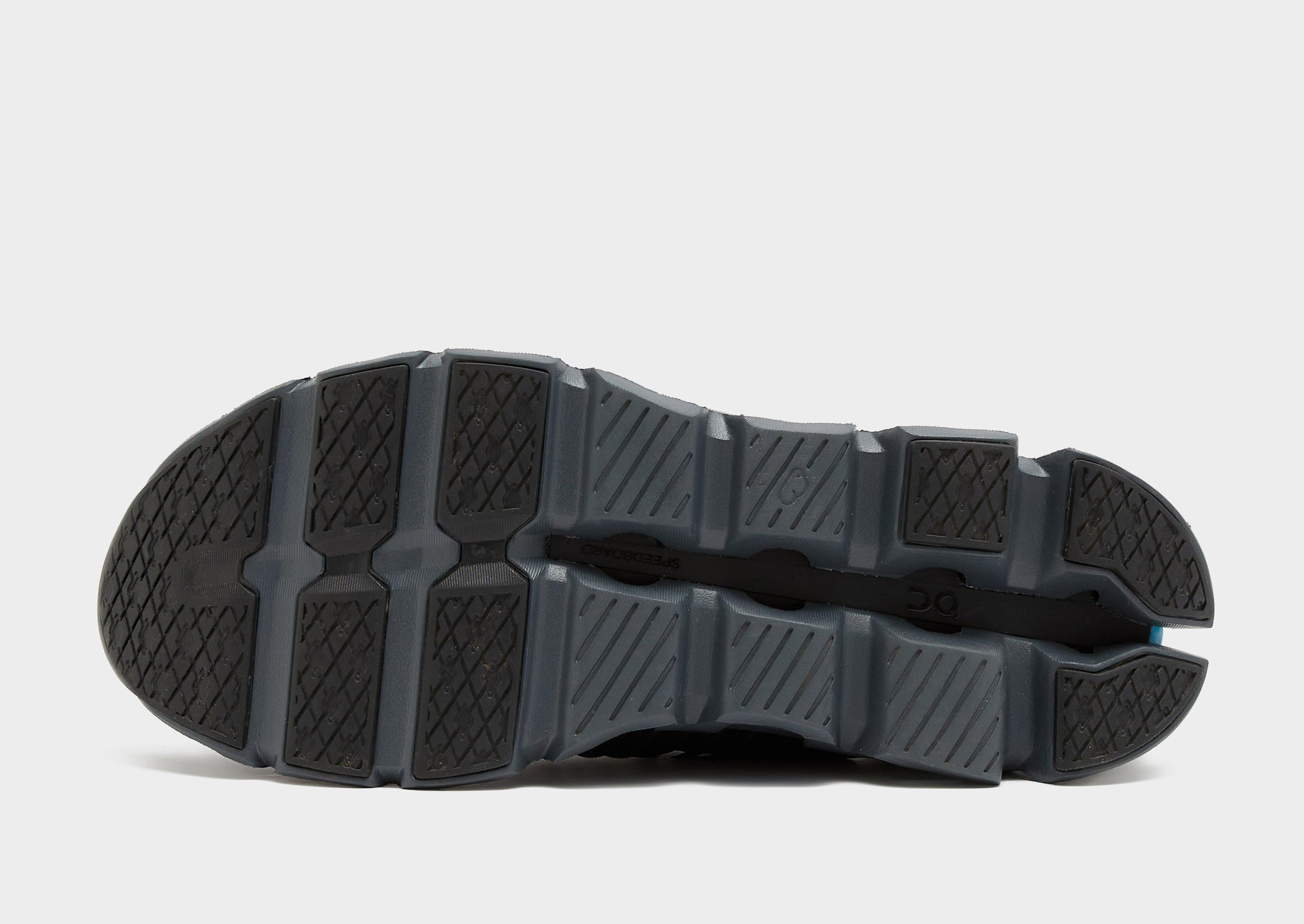 Black On Running Cloudswift