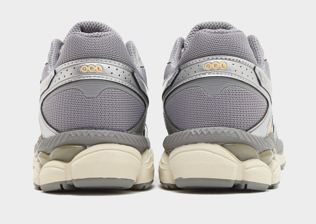 Grey ASICS GEL-CUMULUS 16 Women's