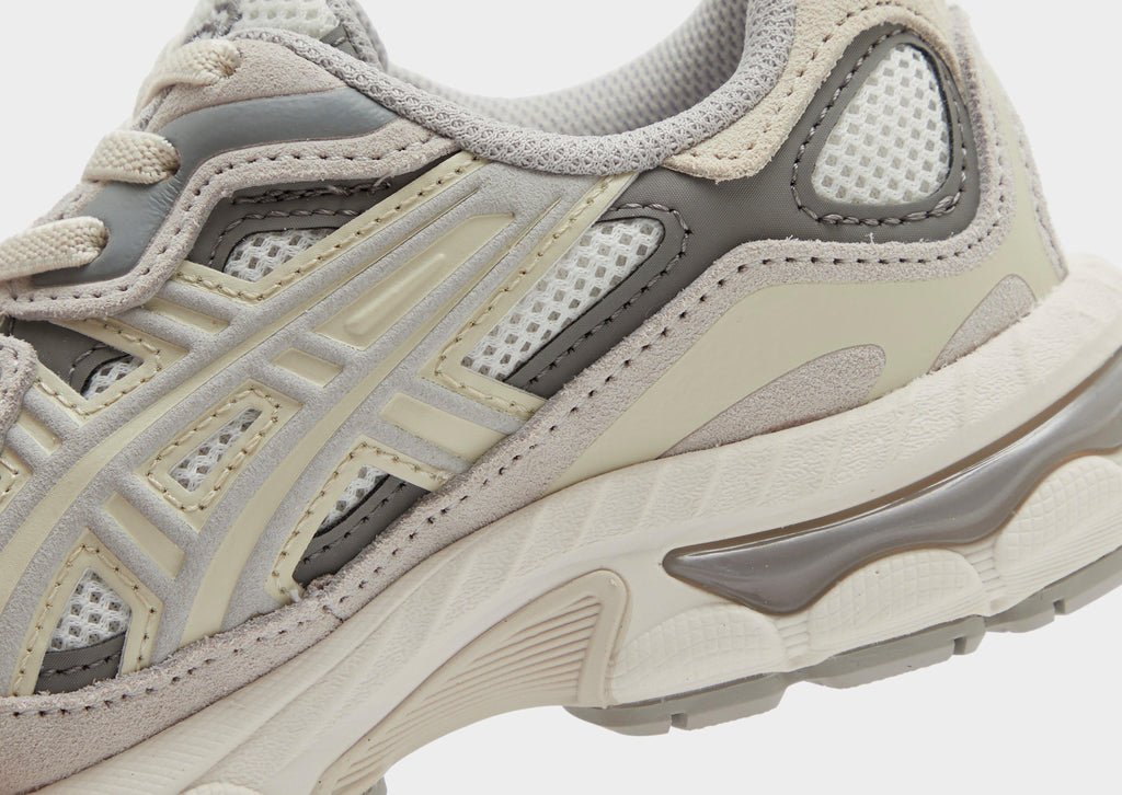 White ASICS GEL-NYC Children