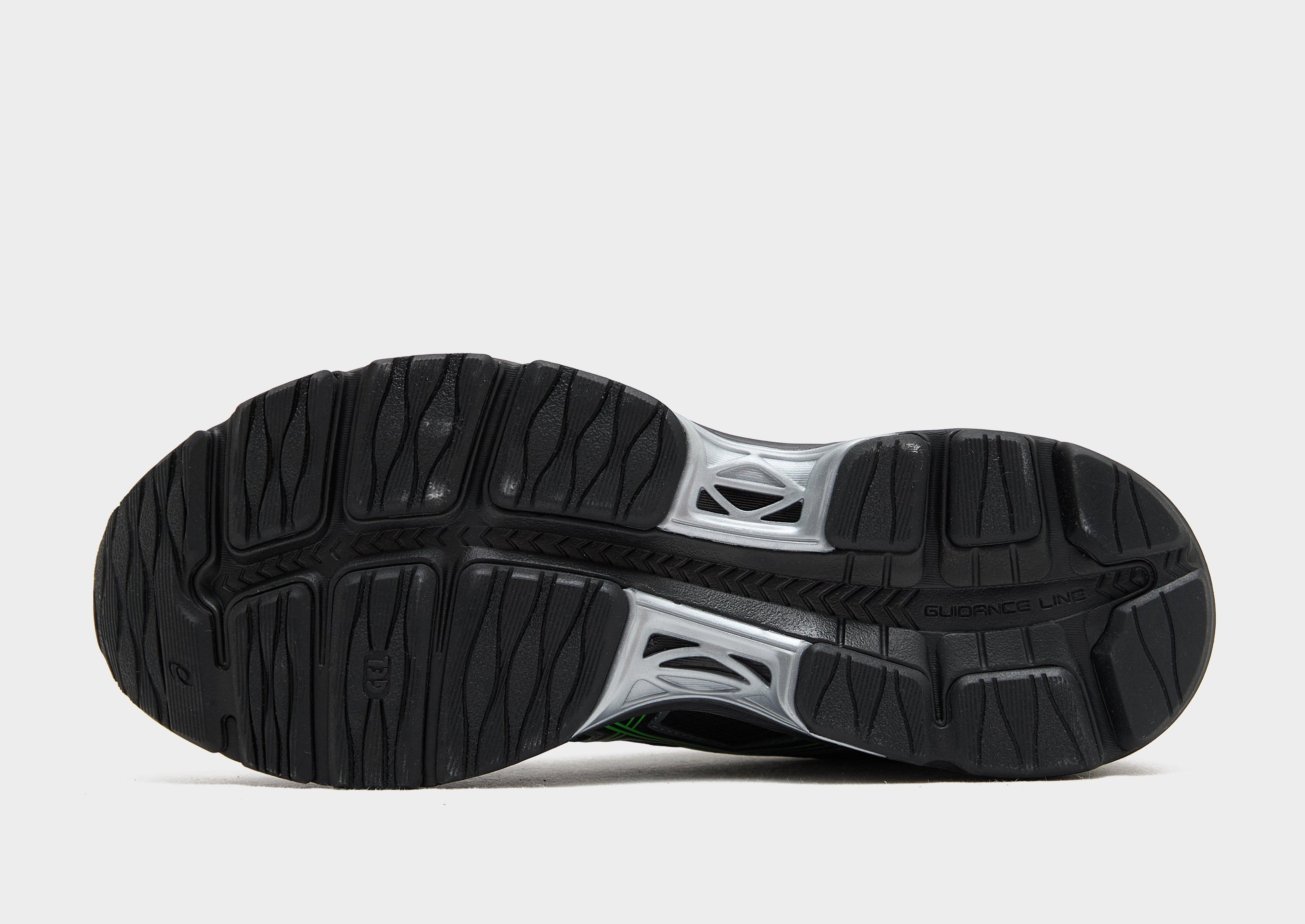 Black ASICS GEL-SEKIRAN