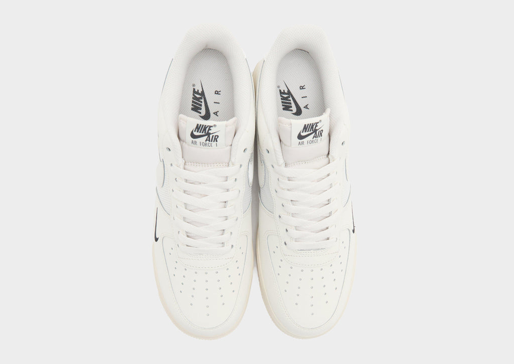 Nike White Nike Air Force 1 '07 LV8