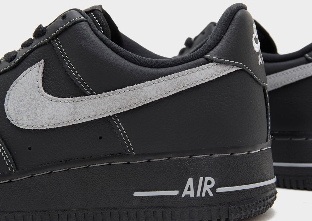 Nike Black Nike Air Force 1 '07 LV8
