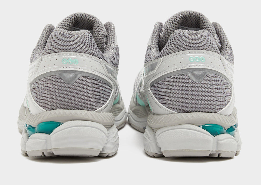 Grey ASICS GEL-CUMULUS 16 Women's