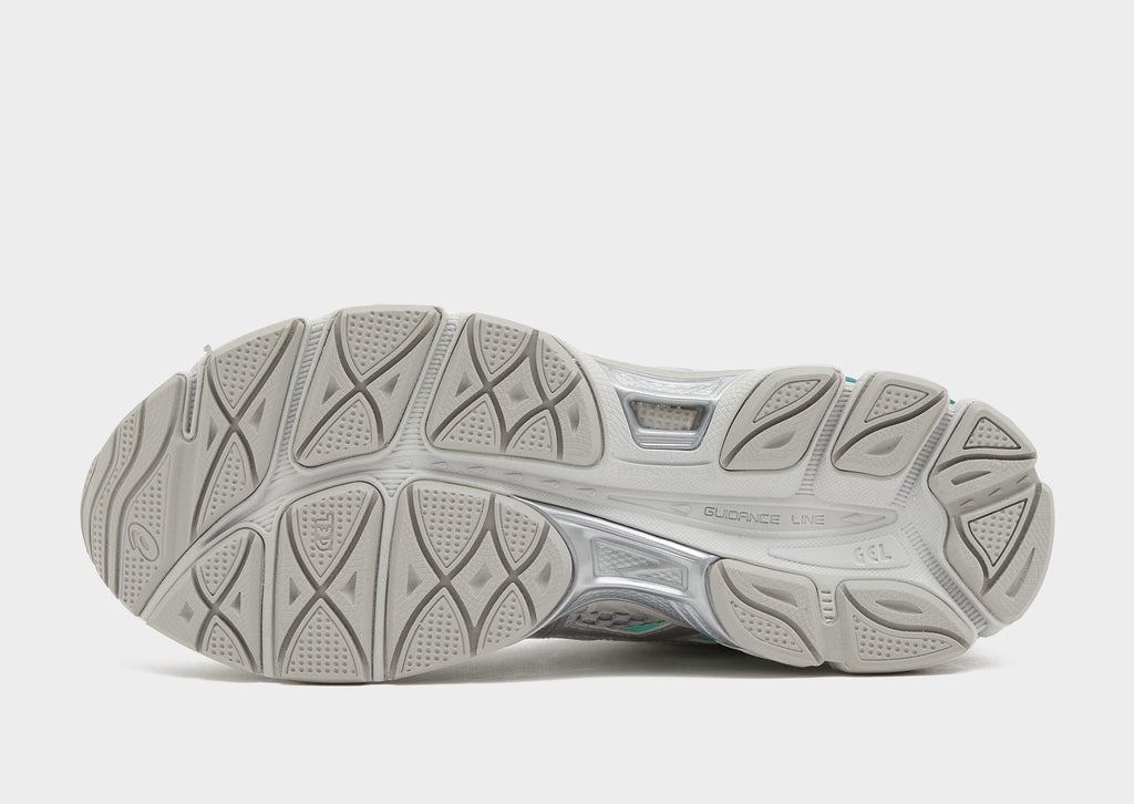 Grey ASICS GEL-CUMULUS 16 Women's