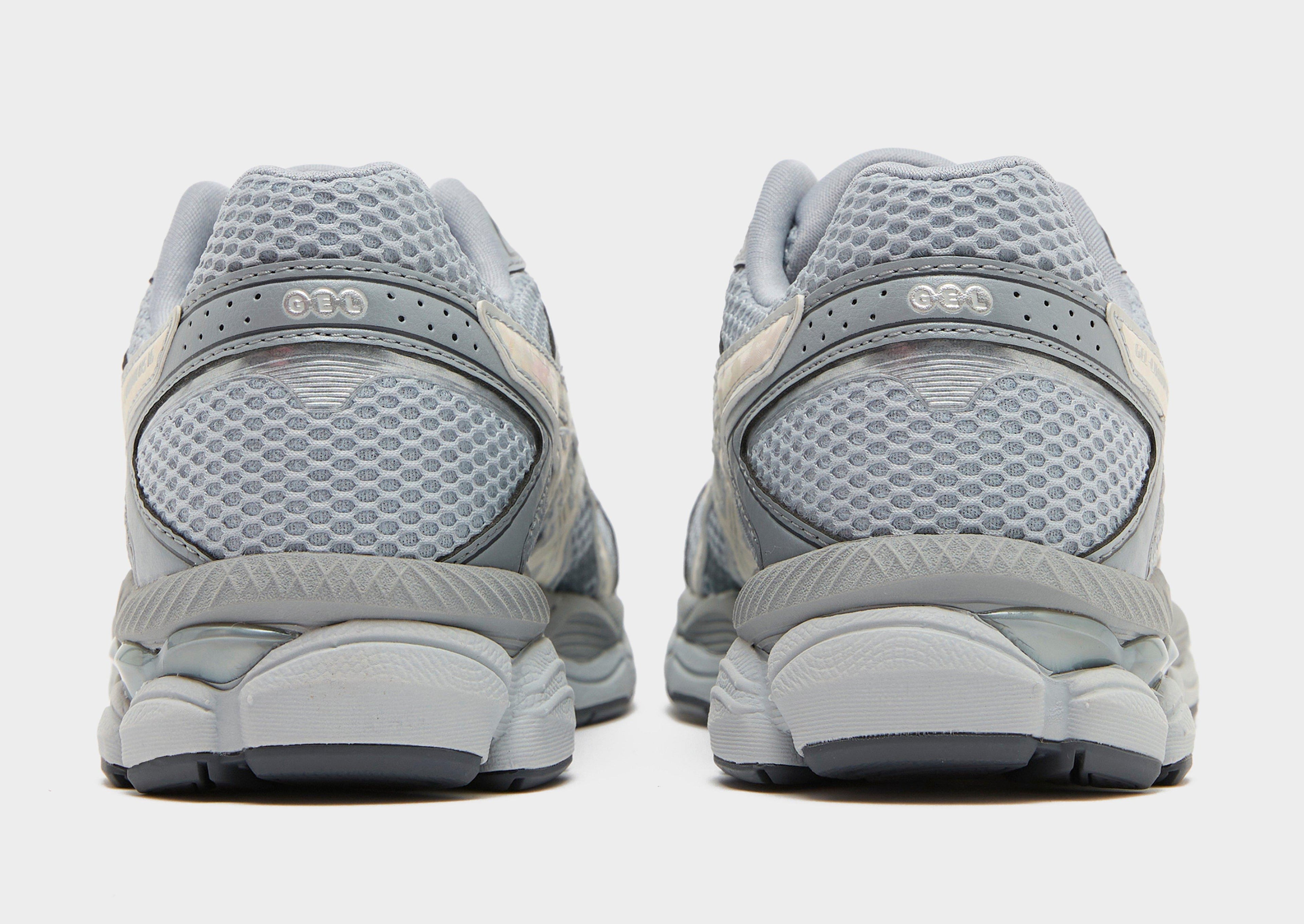Grey ASICS GEL-CUMULUS 16 Women's