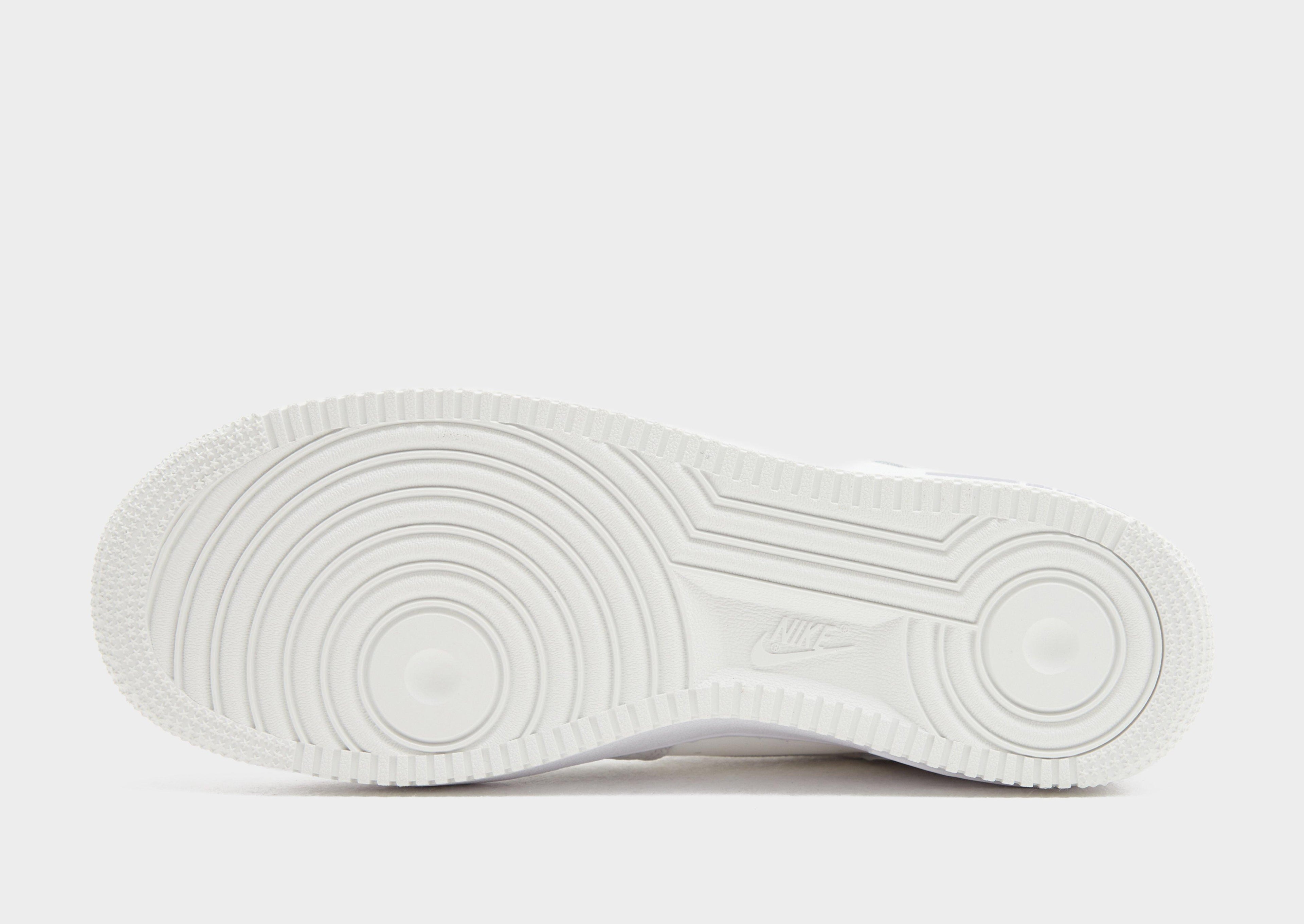 Nike White Nike Air Force 1 '07 LV8