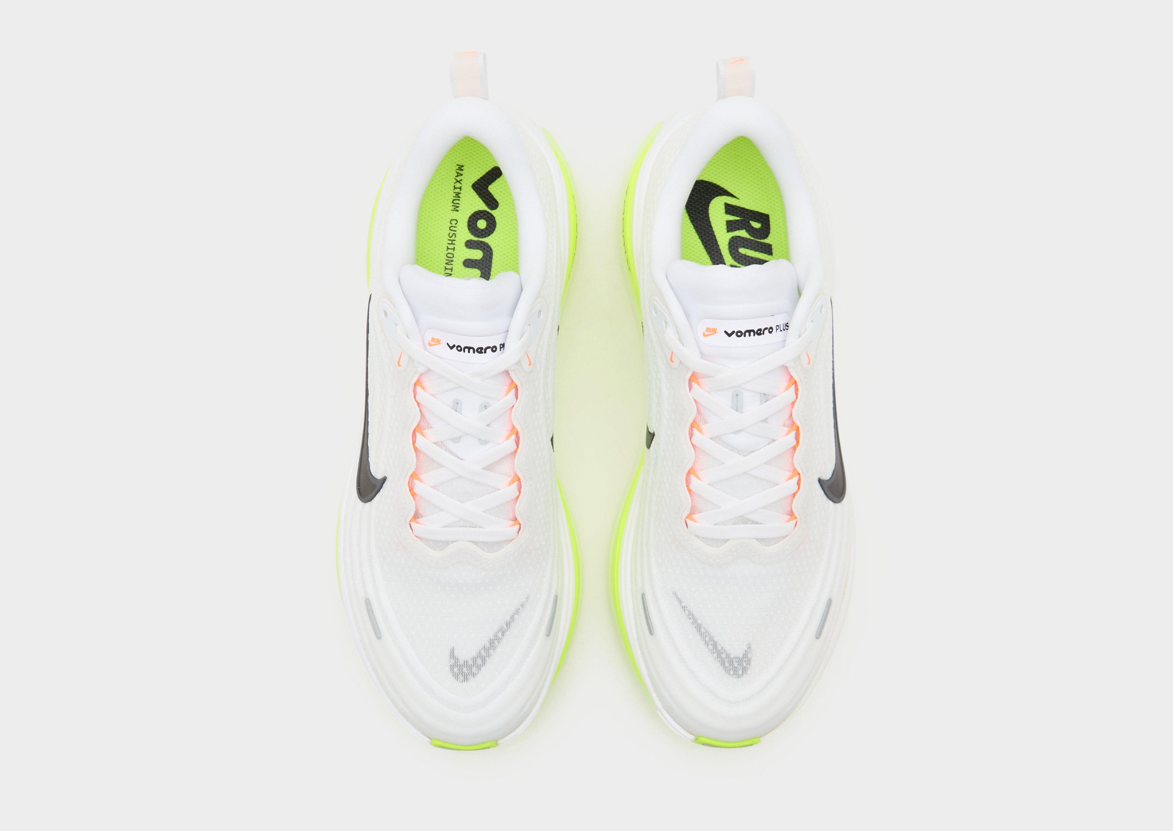 Nike White Nike Vomero Plus