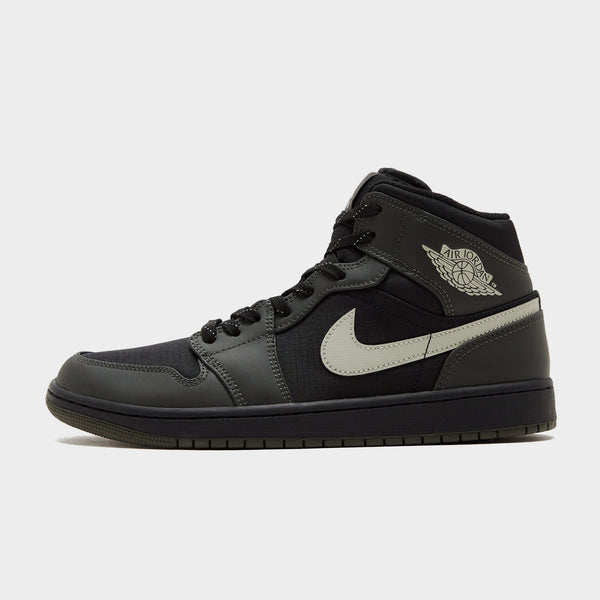 Jordan Air 1 Mid