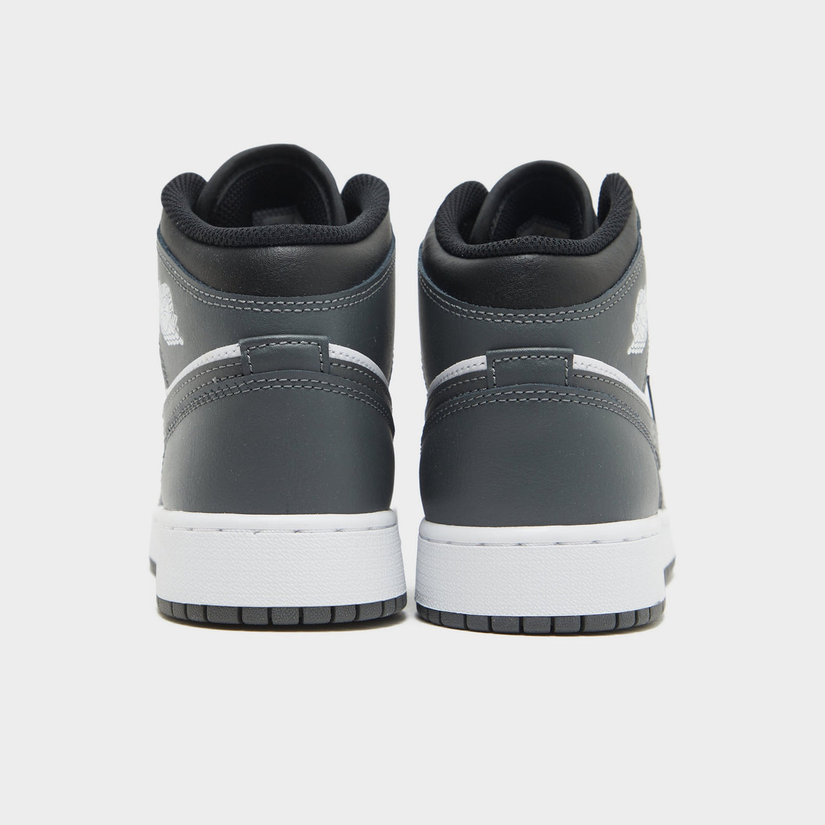 Jordan Air 1 Mid Junior