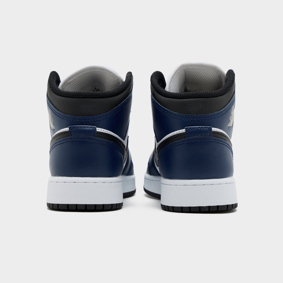 Jordan Air 1 Mid Junior