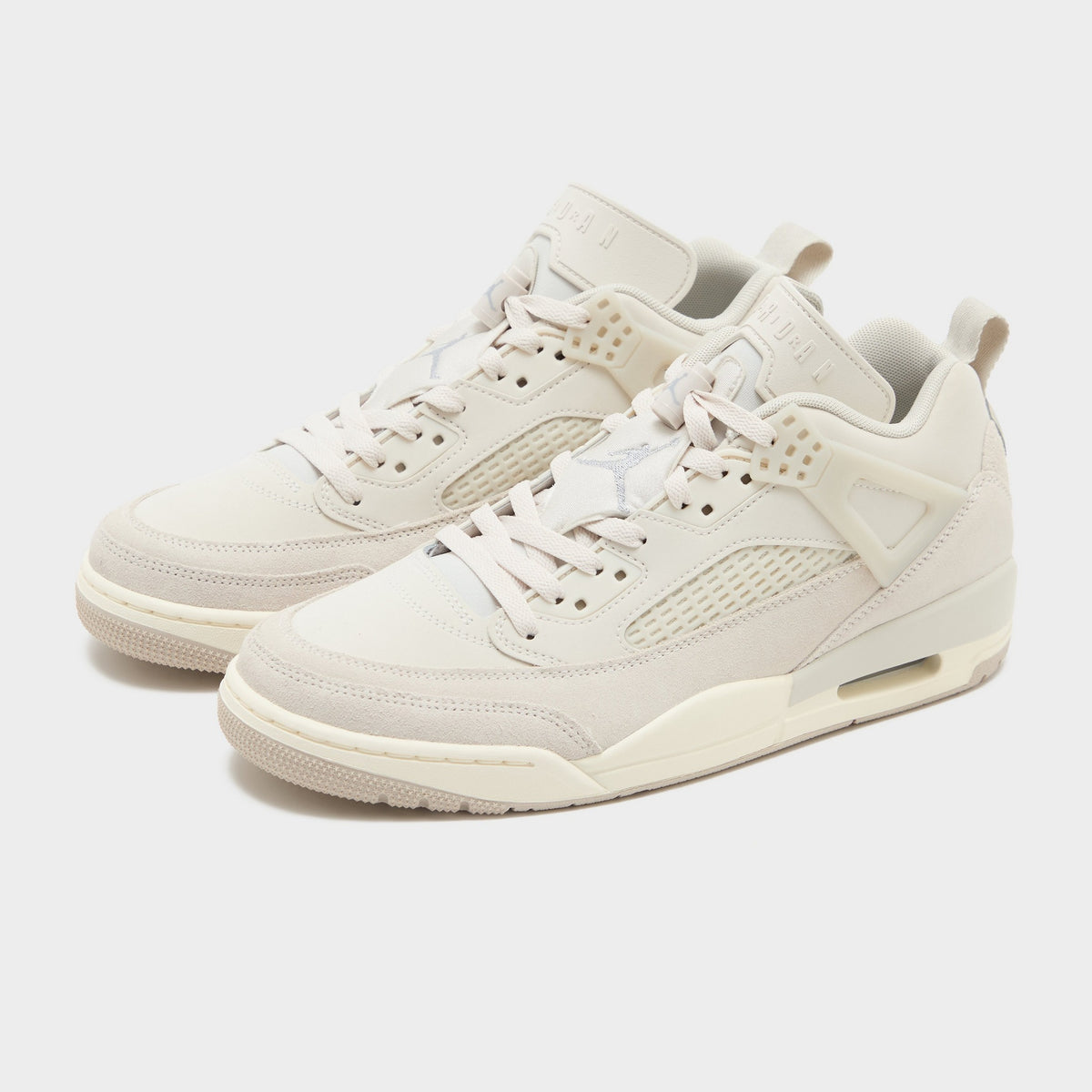 Jordan Spizike Low